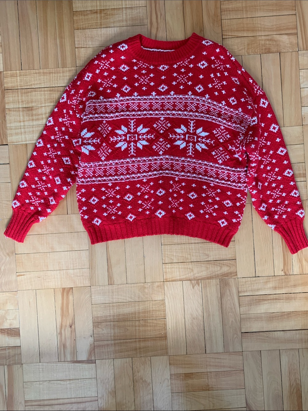 American Eagle Outfitters Oversize Red and White Holiday Sweater